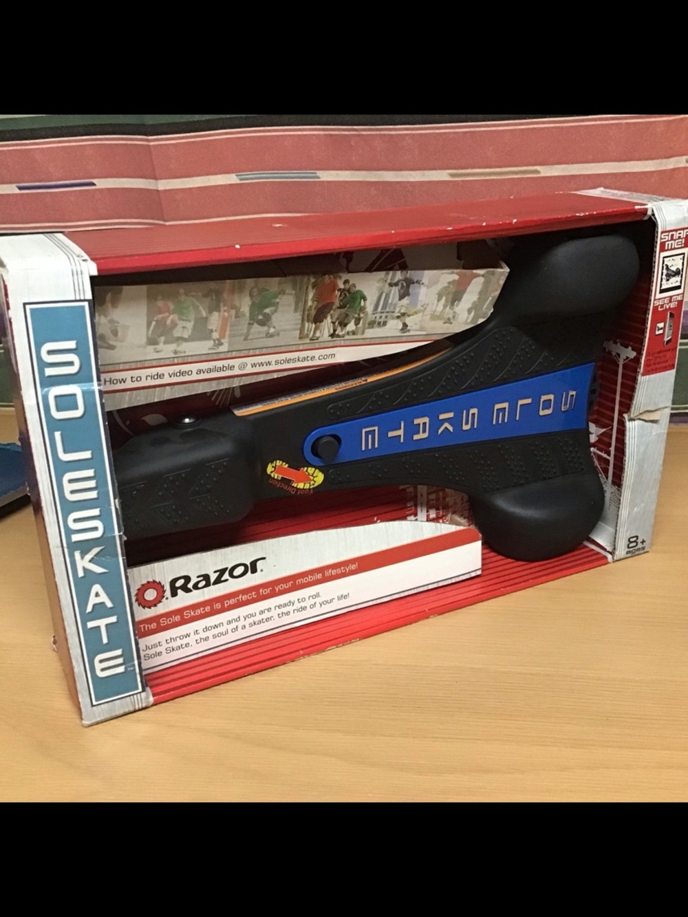 Razor Sole Skate Blue & Black new in box